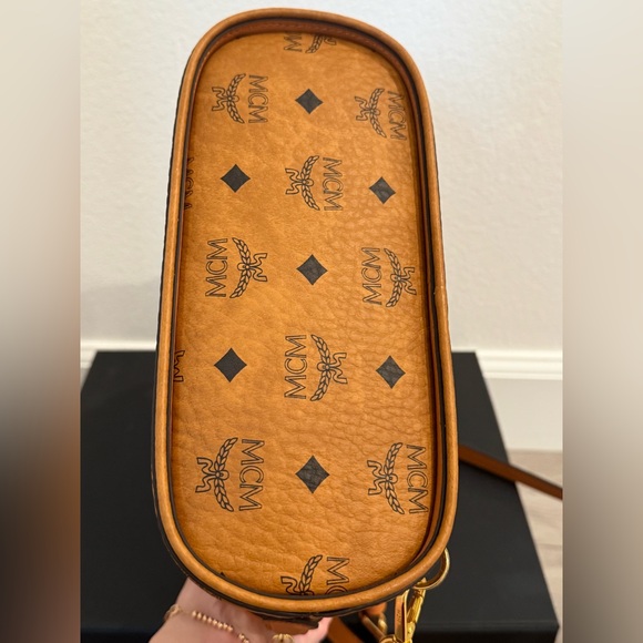 Brand New MCM Anna Visetos Backpack - Picture 9 of 10